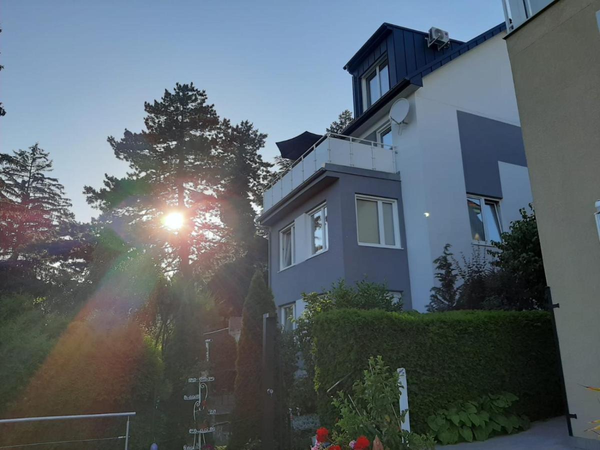 Haus Apricum - Schoen Wohnen & Gratis Parken Vienna Esterno foto
