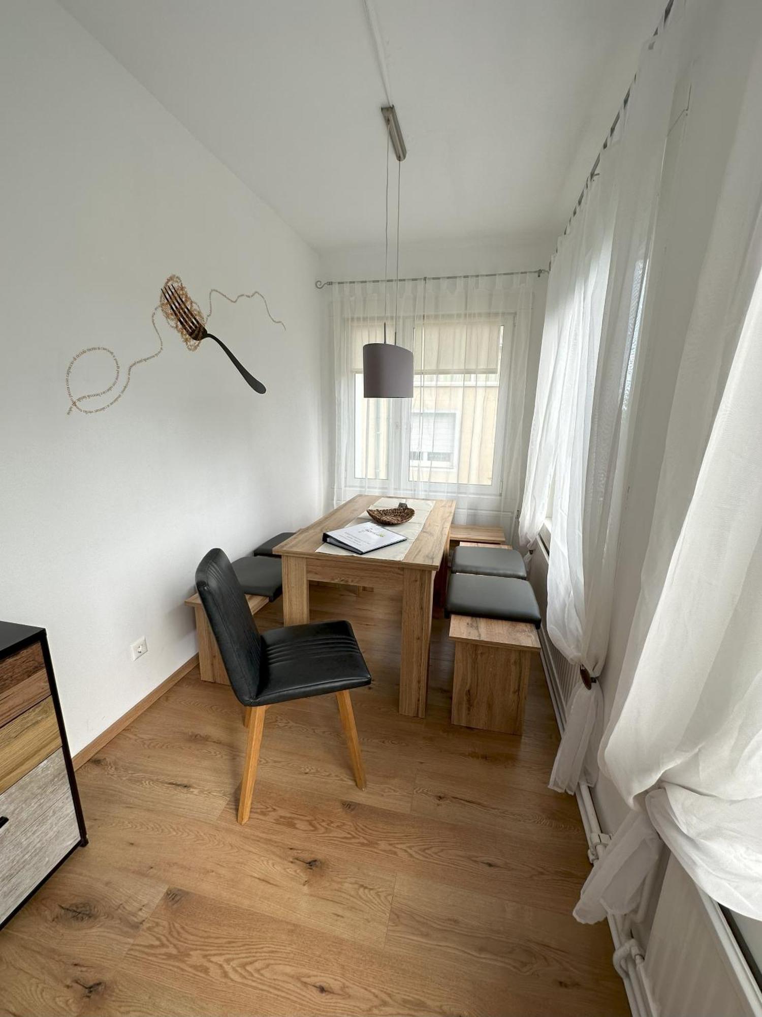 Haus Apricum - Schoen Wohnen & Gratis Parken Vienna Esterno foto